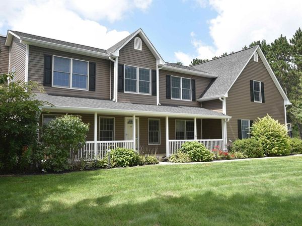 9658 S 1000  E Road, Clarks Hill, IN 47930