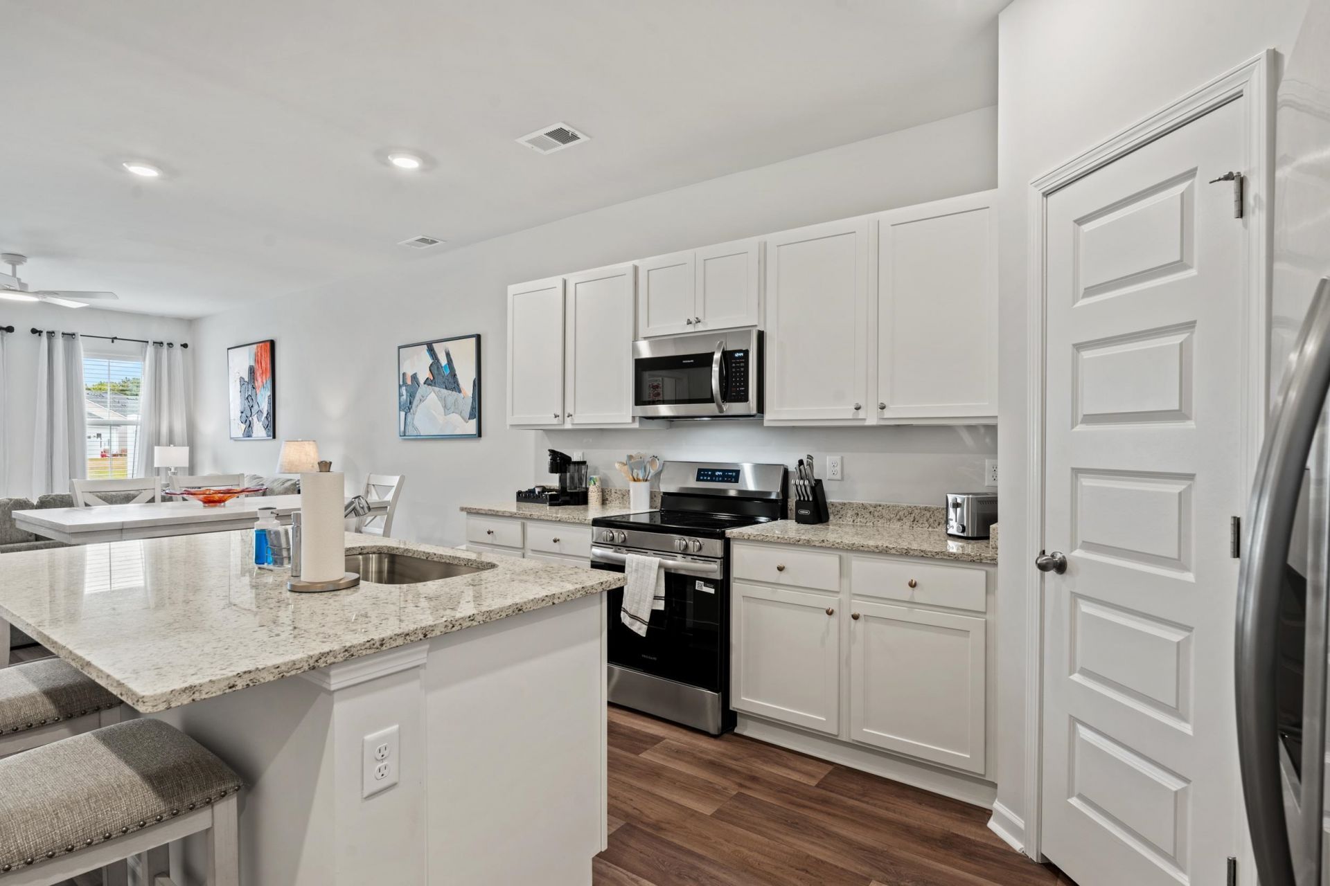 1345 Speedway St.  Photo 9