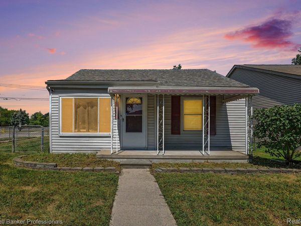 20409 Colman Street , Clinton Township, Mi 48035