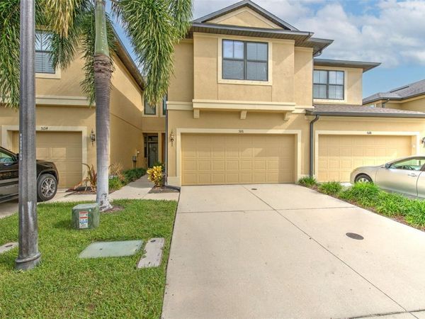 5116 BAY ISLE CIRCLE , CLEARWATER, FL 33760