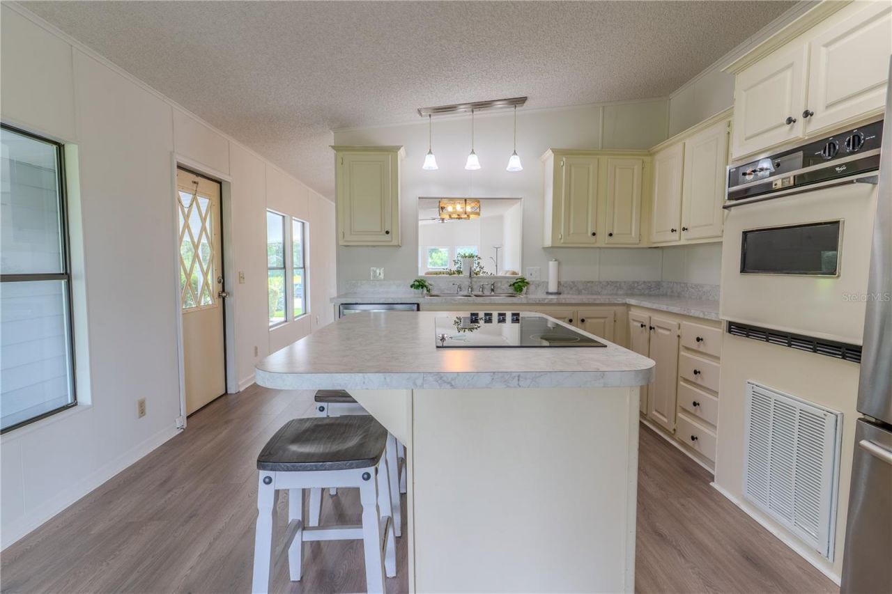2693 Cayman Circle , Unit R41, Zellwood, FL 32798 Photo