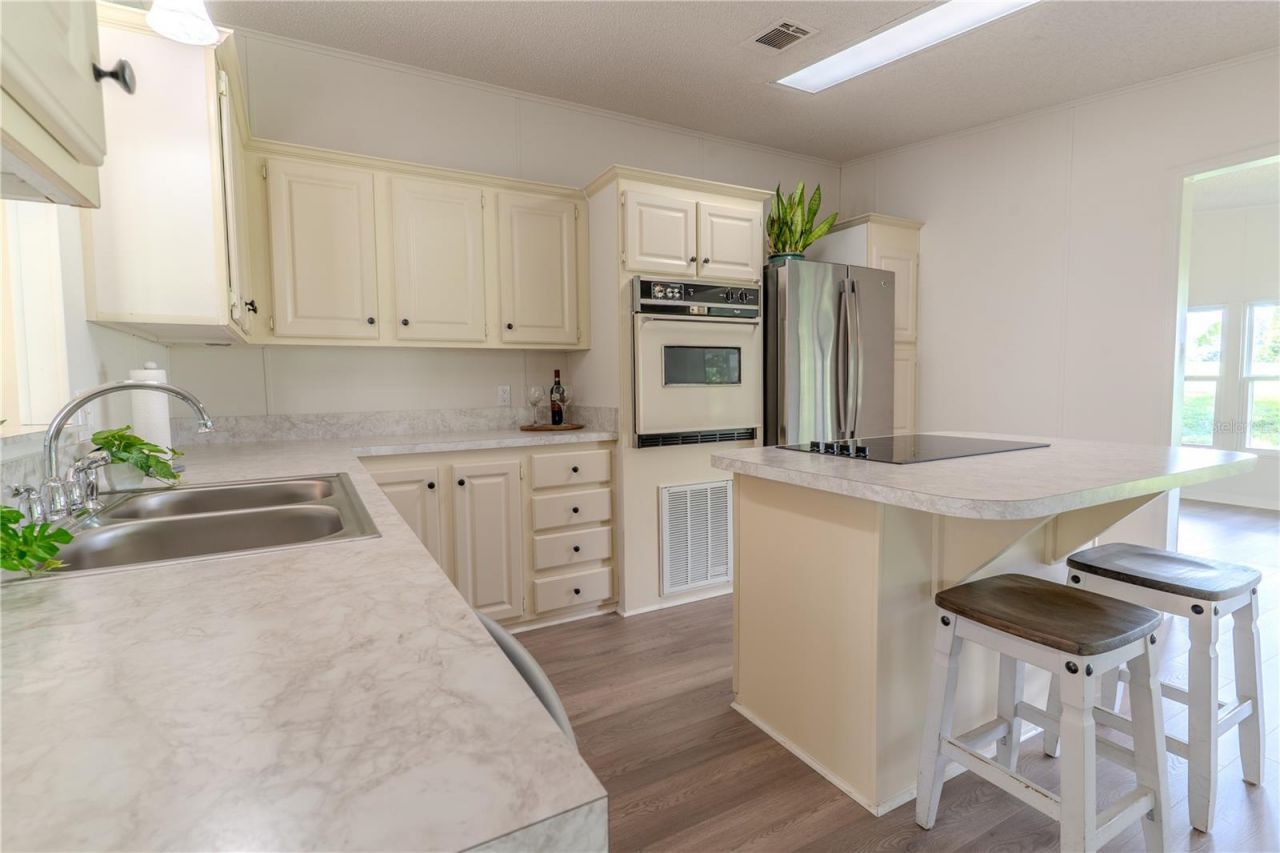 2693 Cayman Circle , Unit R41, Zellwood, FL 32798 Photo