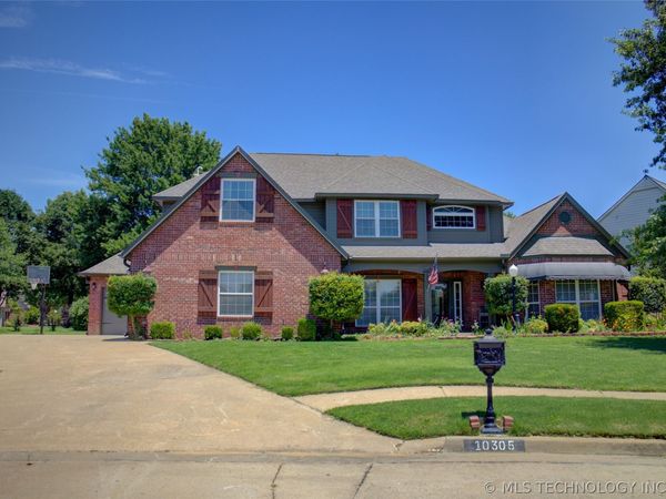 10305 E 90th Street North , Owasso, OK 74055