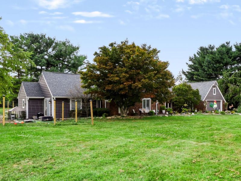 26741 Shoemaker Road , Circleville, OH 43113 Photo 3