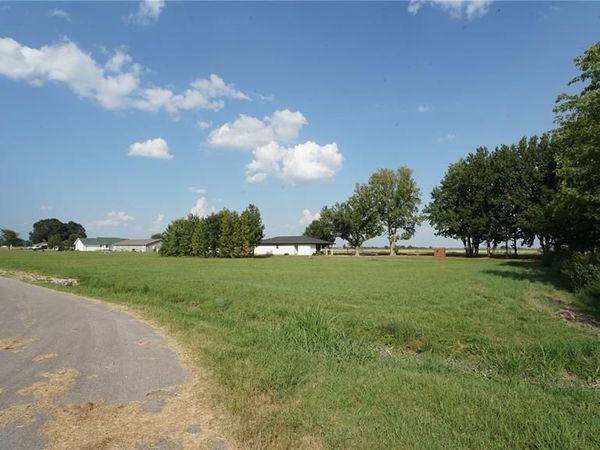 0 McNair St , Dexter, MO 63841