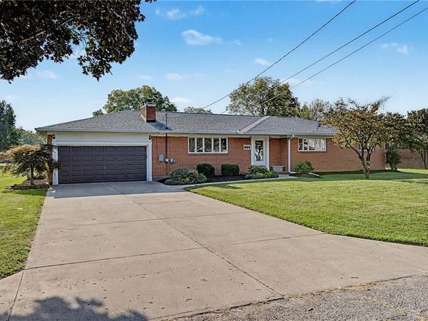 444 W Lomar Avenue, Carlisle, OH 45005