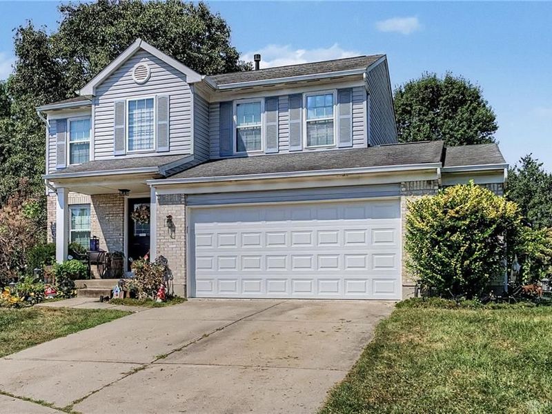 5829 Cedarwood Court, Maineville, OH 45039 Photo 1