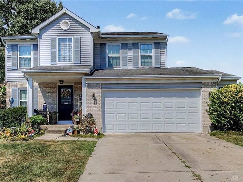 5829 Cedarwood Court, Maineville, OH 45039 Photo 2