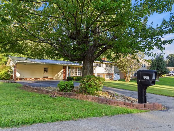 521 Oak Street, Morristown, TN 37813