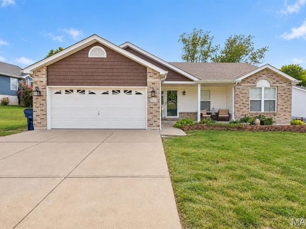 207 Gran Vista , Festus, MO 63028