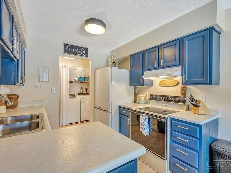 5365 Camelot Drive, Unit 42, Fairfield, OH 45014 Photo 4