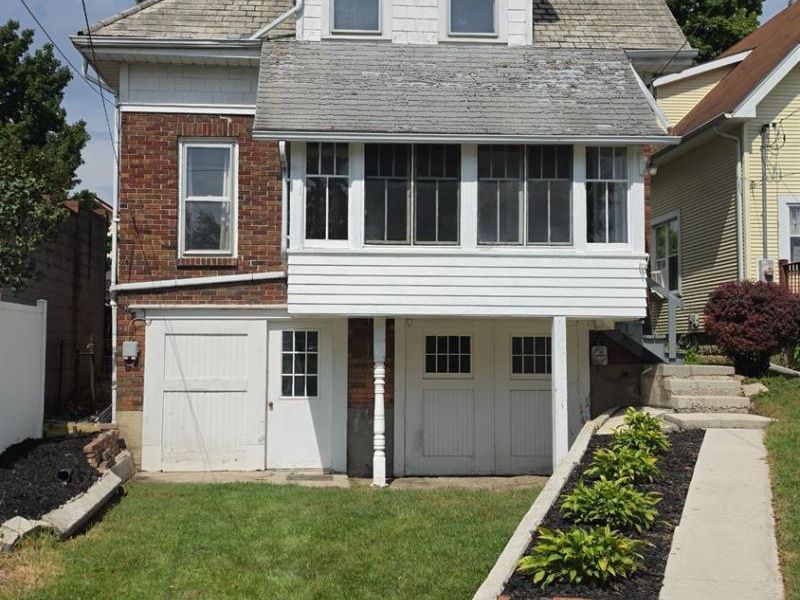 82 Liberty Street, Tiffin, OH 44883 Photo 4