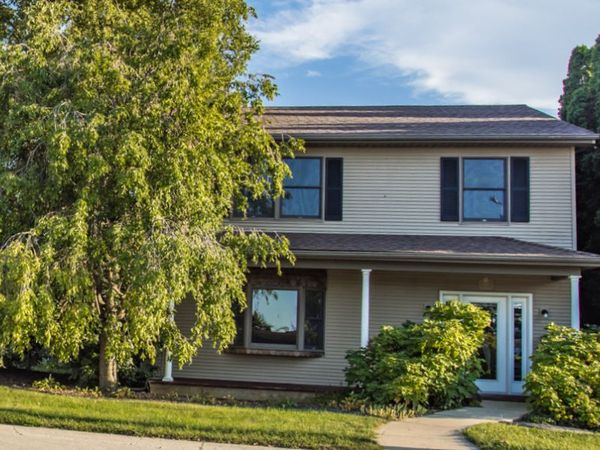 101 W Chippewa Street , Dwight, IL 60420