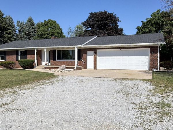 100 S 500 W , La Porte, IN 46350