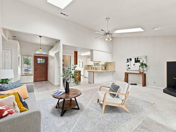 5435 Myrtle Dr, Loomis, CA 95650