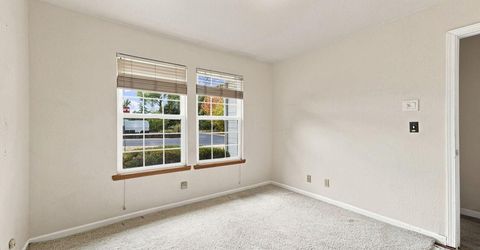 5435 Myrtle Dr, Loomis, CA 95650 Photo