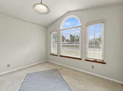 5435 Myrtle Dr, Loomis, CA 95650 Photo