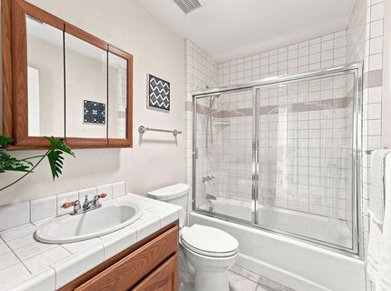 5435 Myrtle Dr, Loomis, CA 95650 Photo