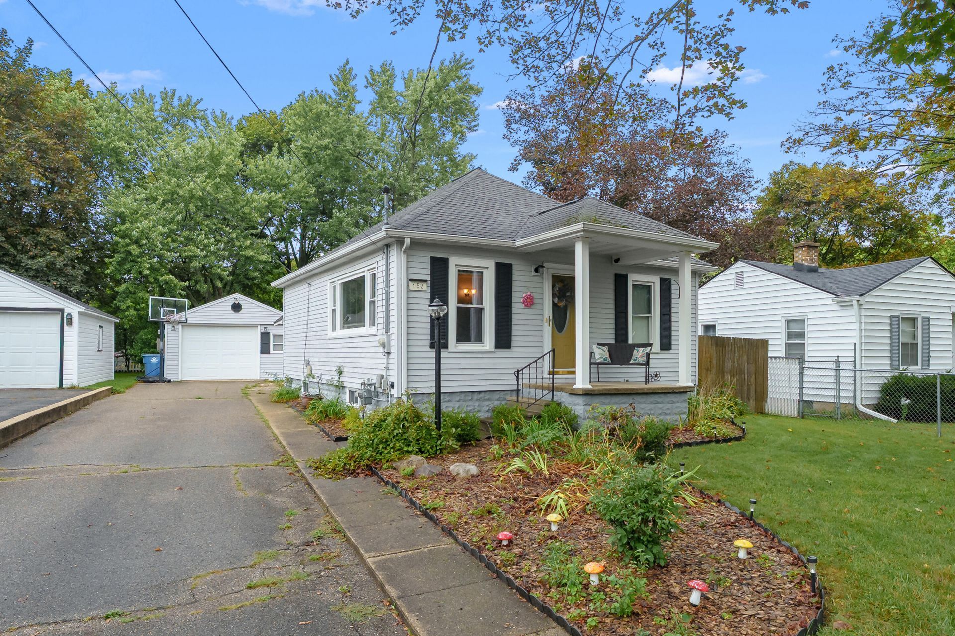 152 Albany Street, Kalamazoo, MI 49001 Main Photo