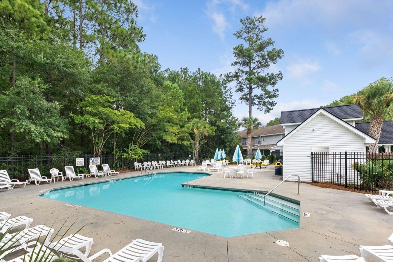 207 Buchanan Circle Photo 16