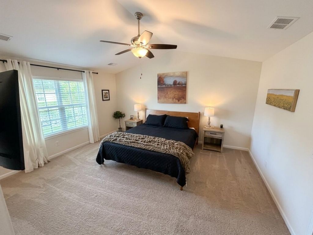 207 Buchanan Circle Photo 7