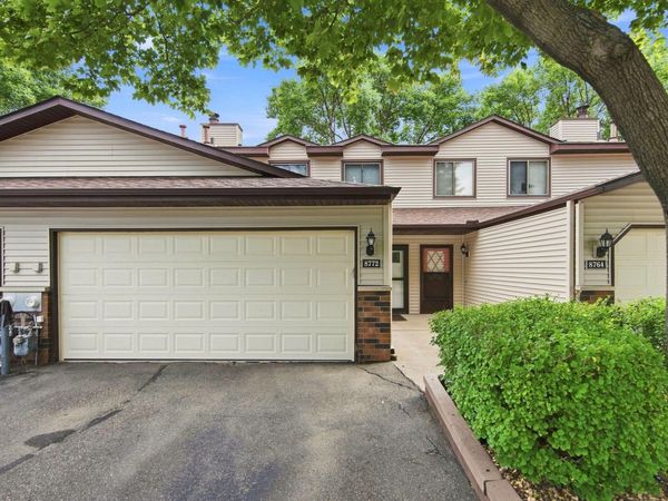 8772 Maplebrook Parkway N, Brooklyn Park, MN 55445