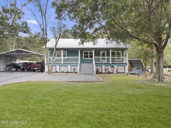 11423 Parkers Circle, Biloxi, MS 39532