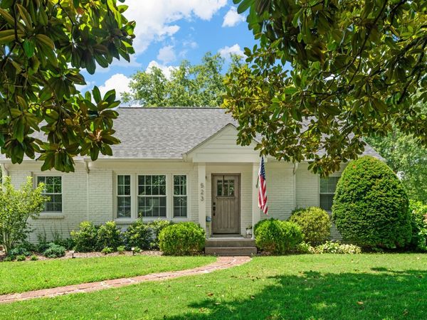 523 Crieve Rd, Nashville, TN 37220