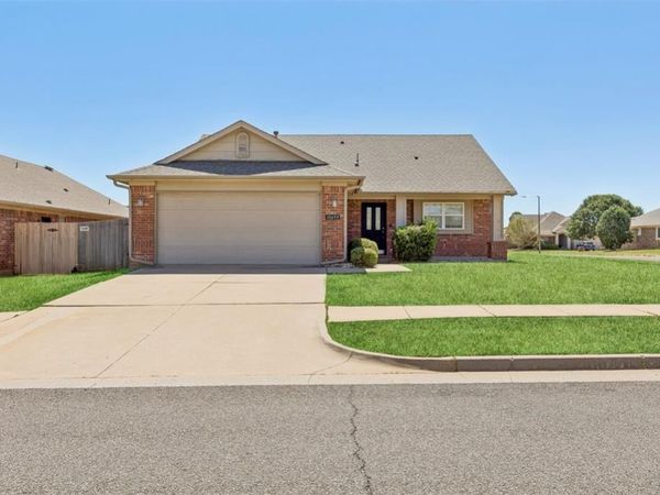 10644 NW 34th Terrace, Yukon, OK 73099