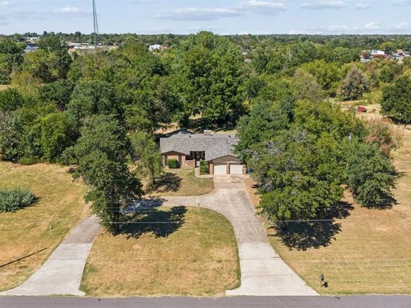 11107 Jeffords Avenue, Choctaw, OK 73020