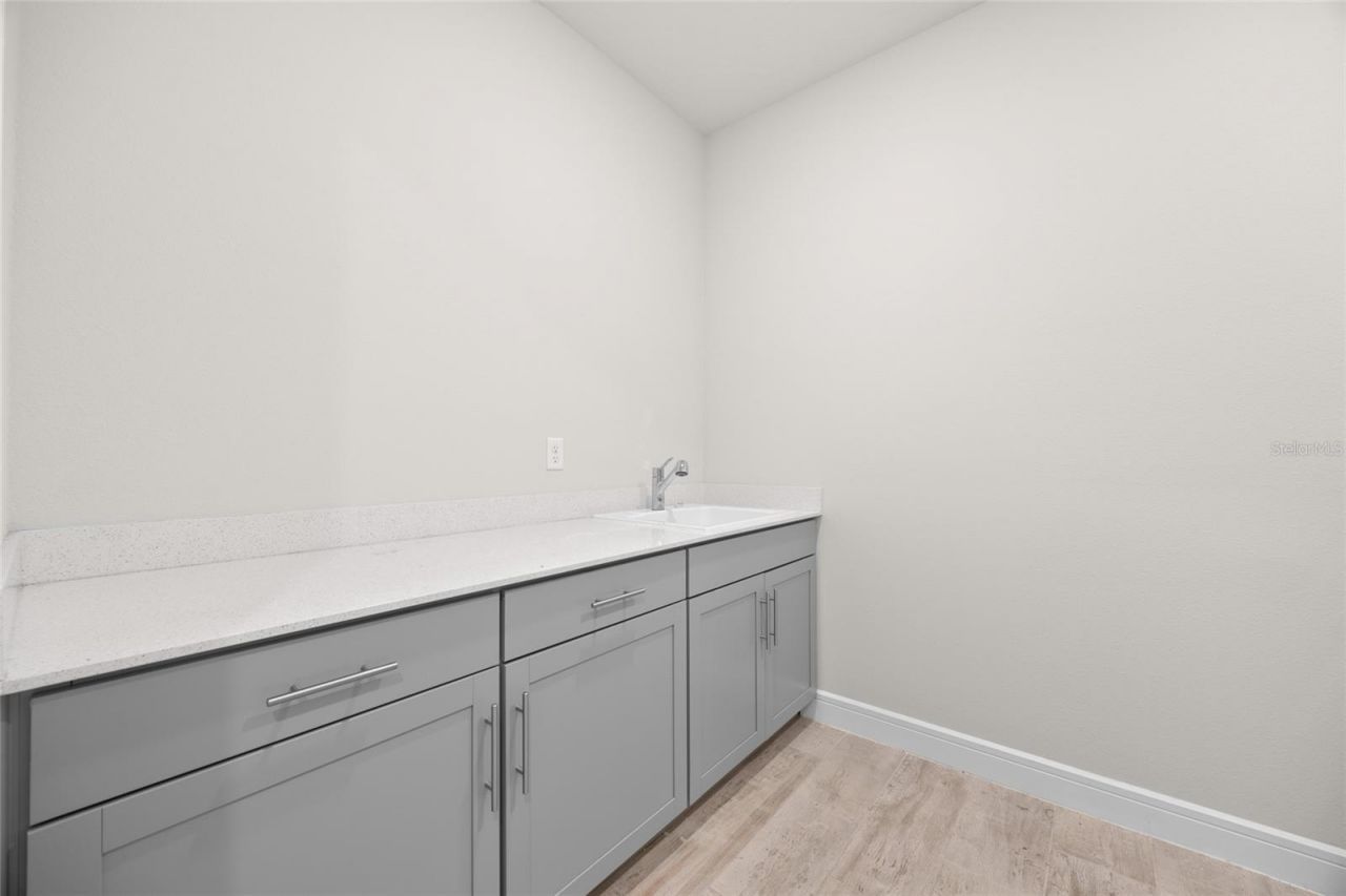 10364 Shive Island Court , Orlando, FL 32827 Photo