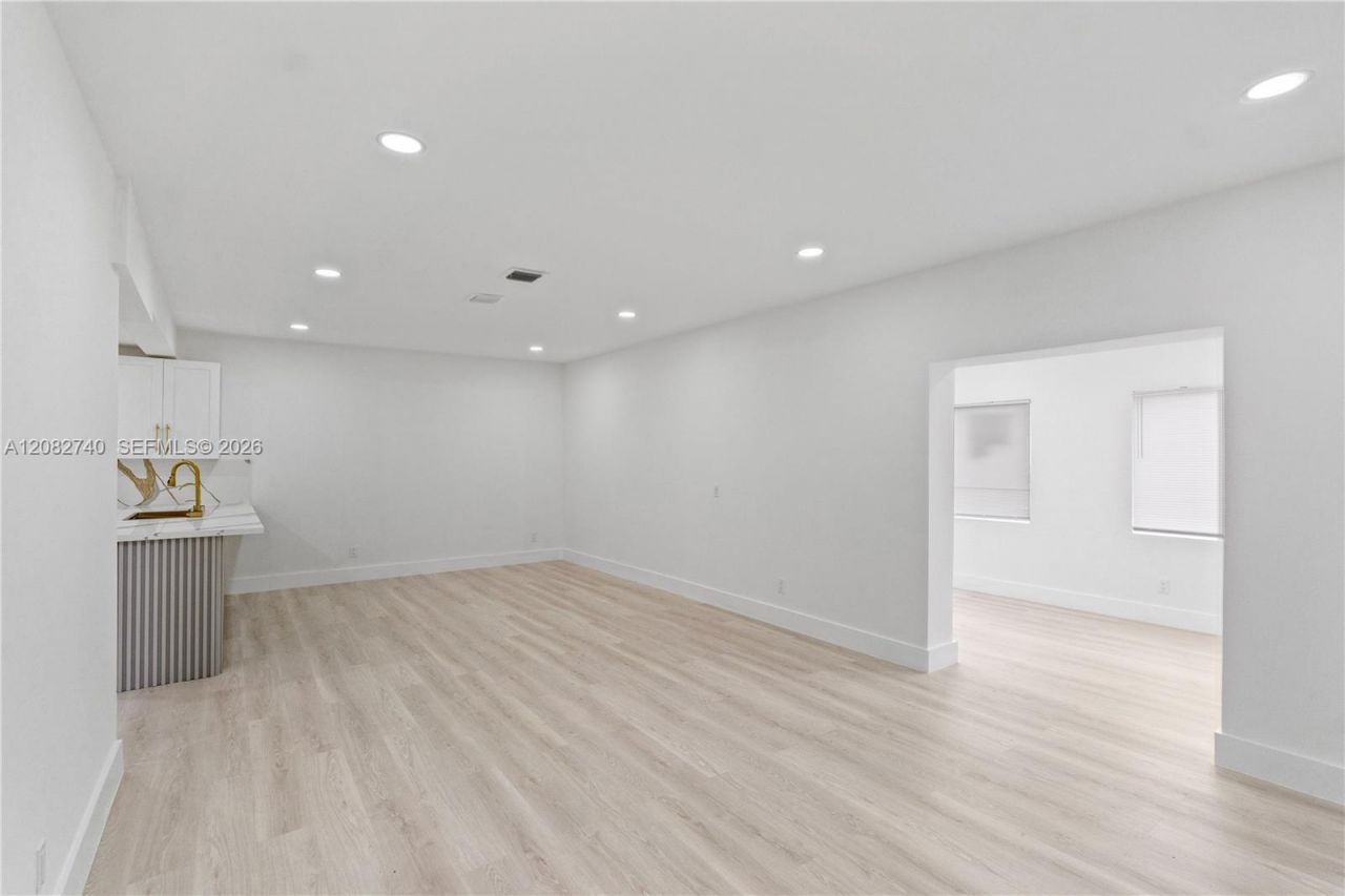 1274 NW 55th Ter , Miami, FL 33142 Photo