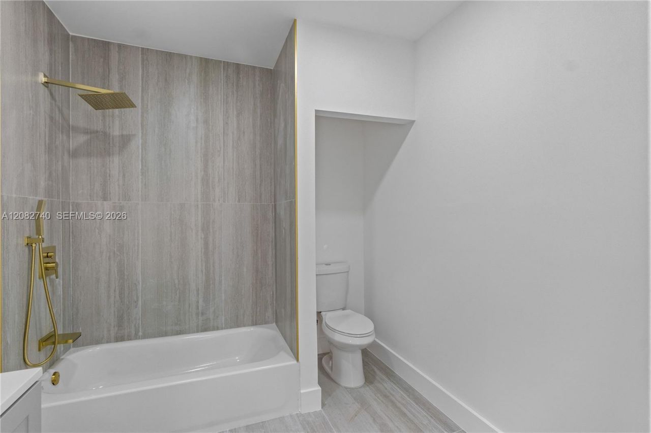 1274 NW 55th Ter , Miami, FL 33142 Photo