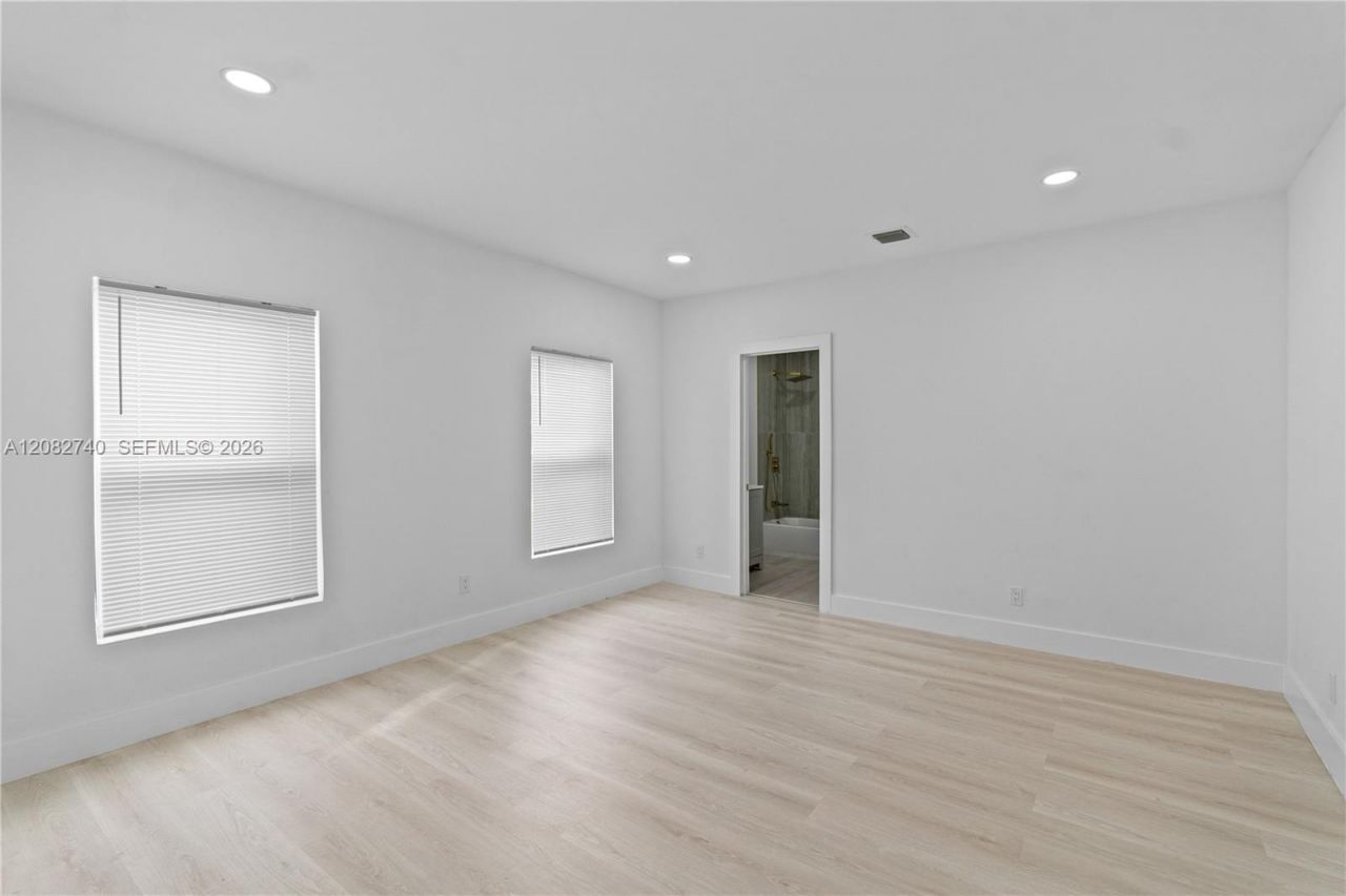 1274 NW 55th Ter , Miami, FL 33142 Photo