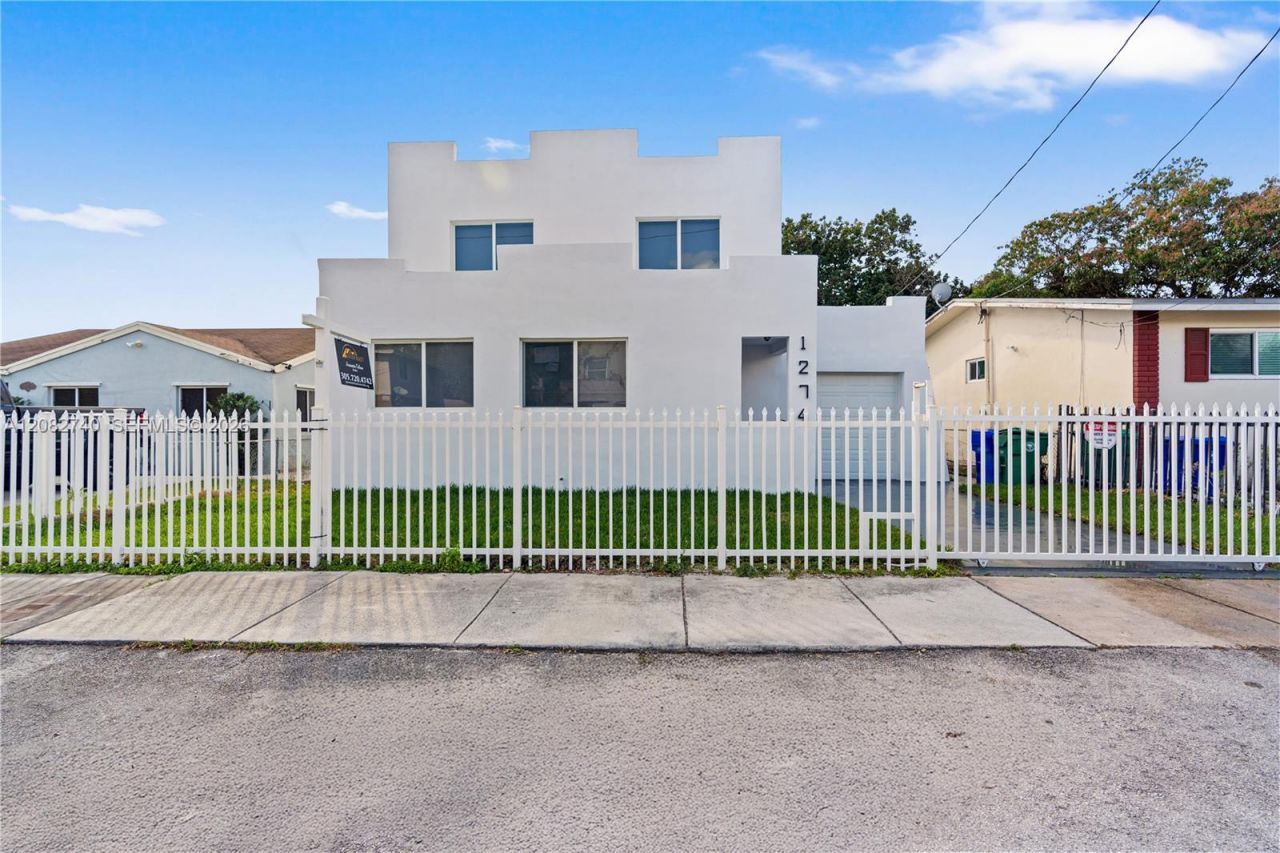 1274 NW 55th Ter , Miami, FL 33142 Photo