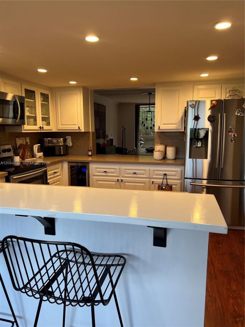 141 SW 96th Ter, Unit 305, Plantation, FL 33324 Photo