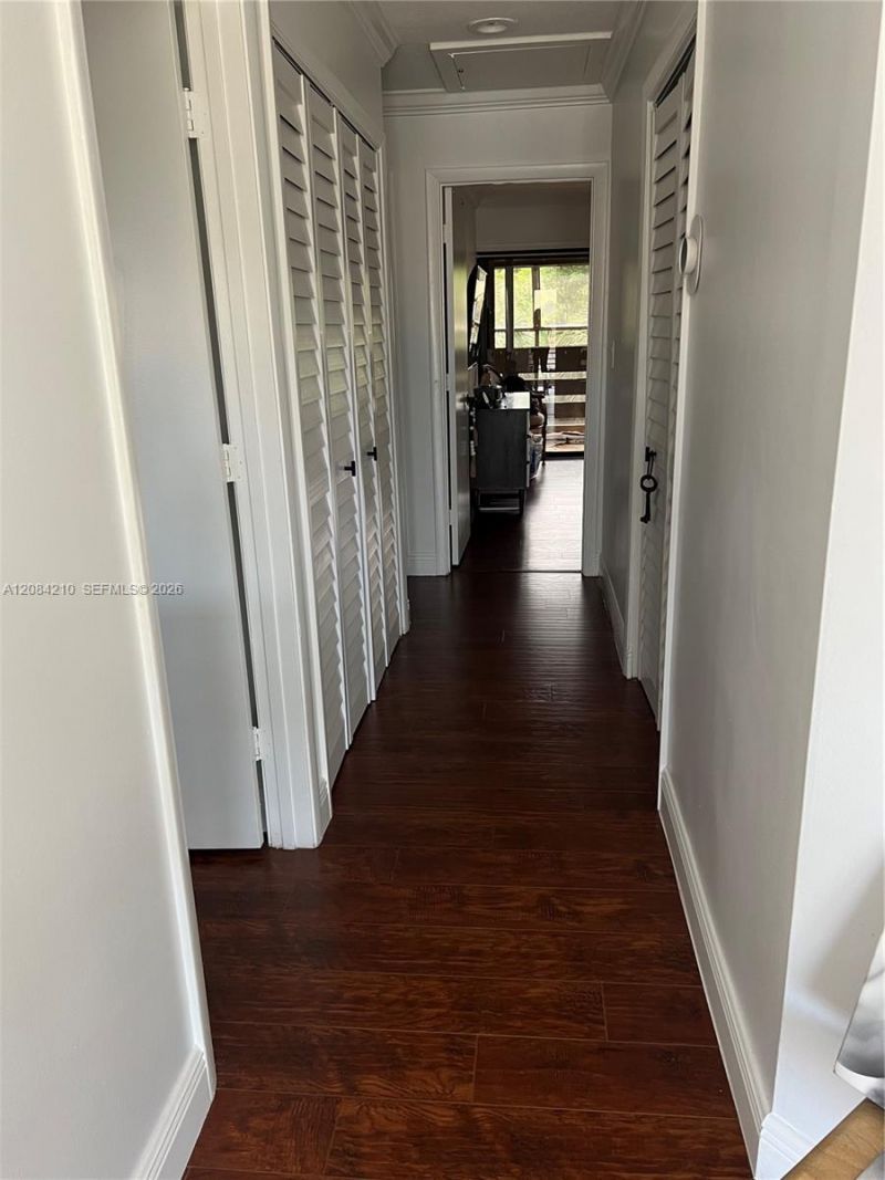 141 SW 96th Ter, Unit 305, Plantation, FL 33324 Photo