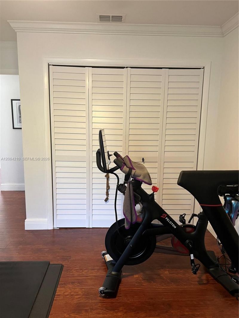 141 SW 96th Ter, Unit 305, Plantation, FL 33324 Photo