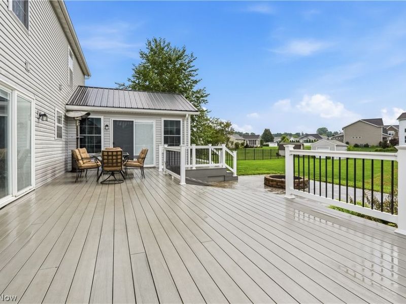 12530 Lineage Circle NW, Uniontown, OH 44685 Photo 12