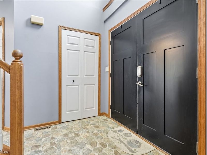 12530 Lineage Circle NW, Uniontown, OH 44685 Photo 13