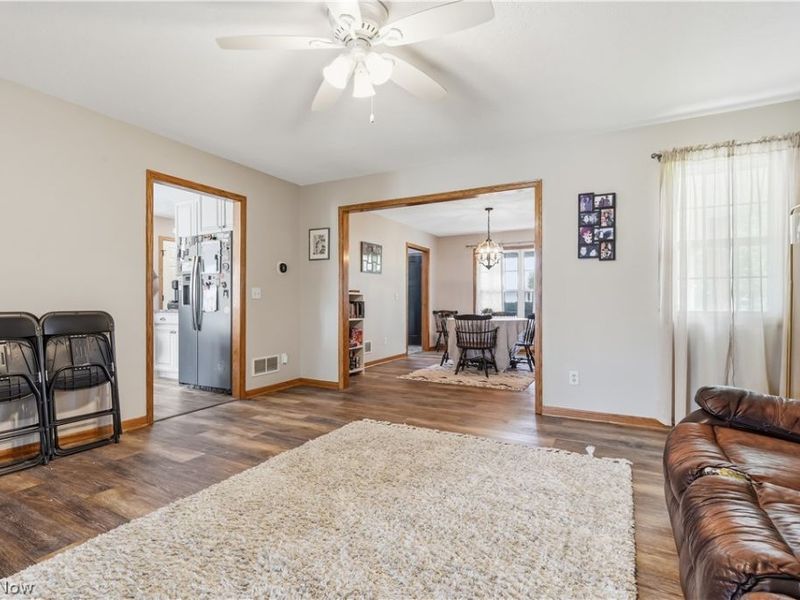 12530 Lineage Circle NW, Uniontown, OH 44685 Photo 16