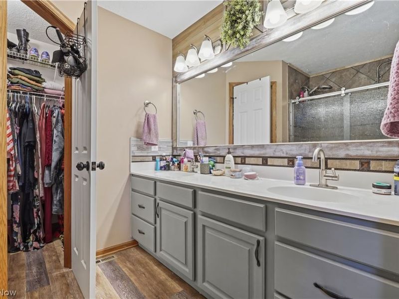 12530 Lineage Circle NW, Uniontown, OH 44685 Photo 33