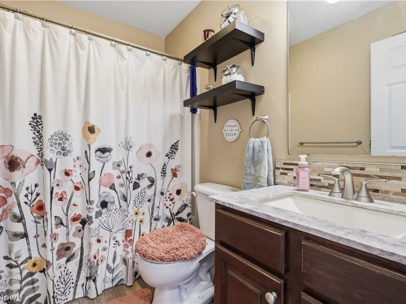 12530 Lineage Circle NW, Uniontown, OH 44685 Photo 35