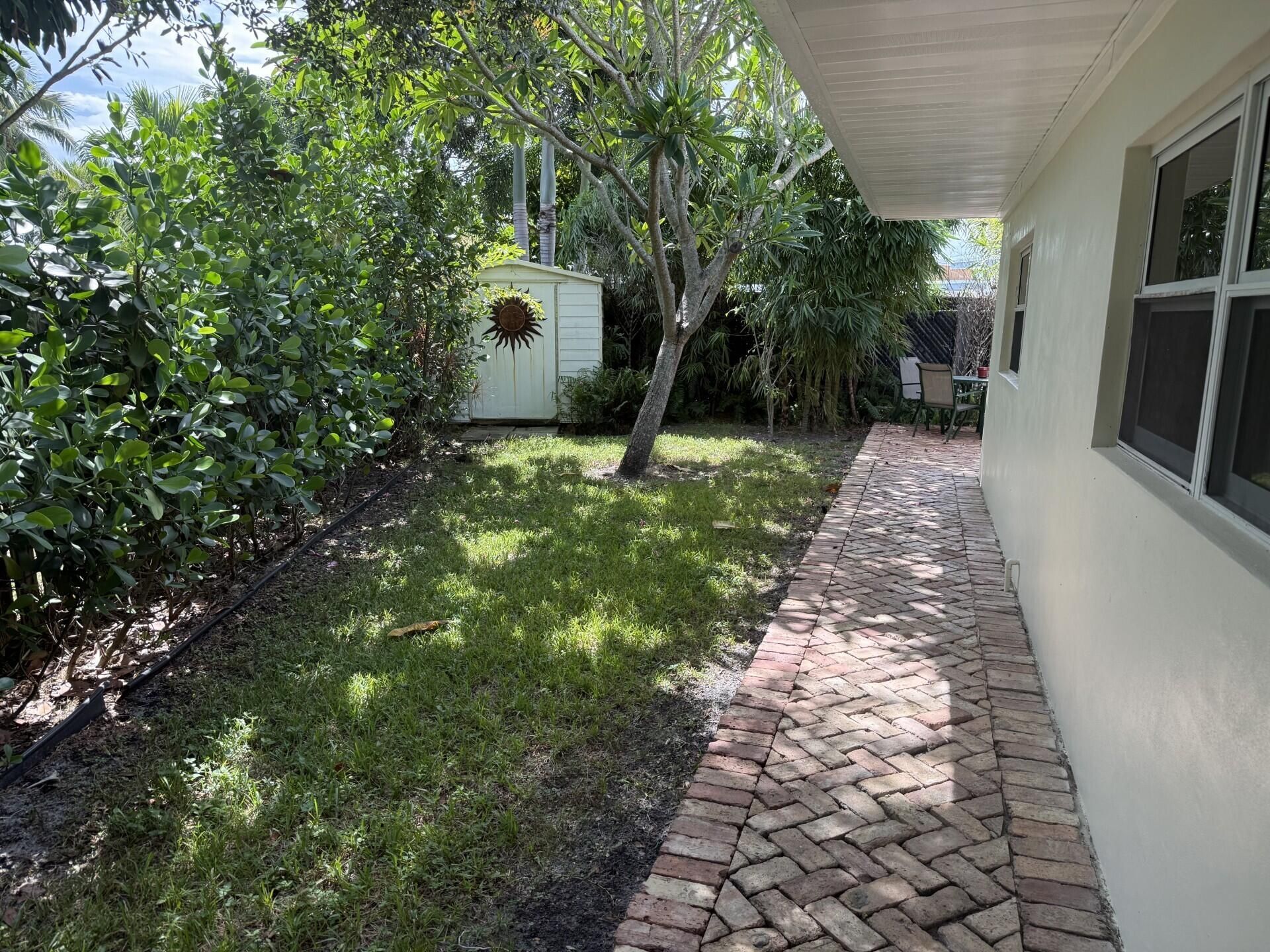 228 Lake Terrace, Delray Beach, FL 33444 Photo