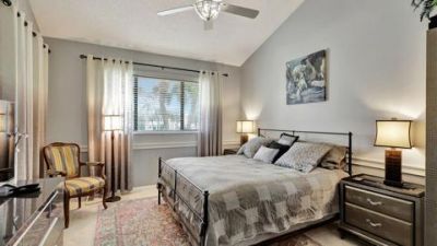 402 Sea Oats Drive, Unit E, Juno Beach, FL 33408 Photo