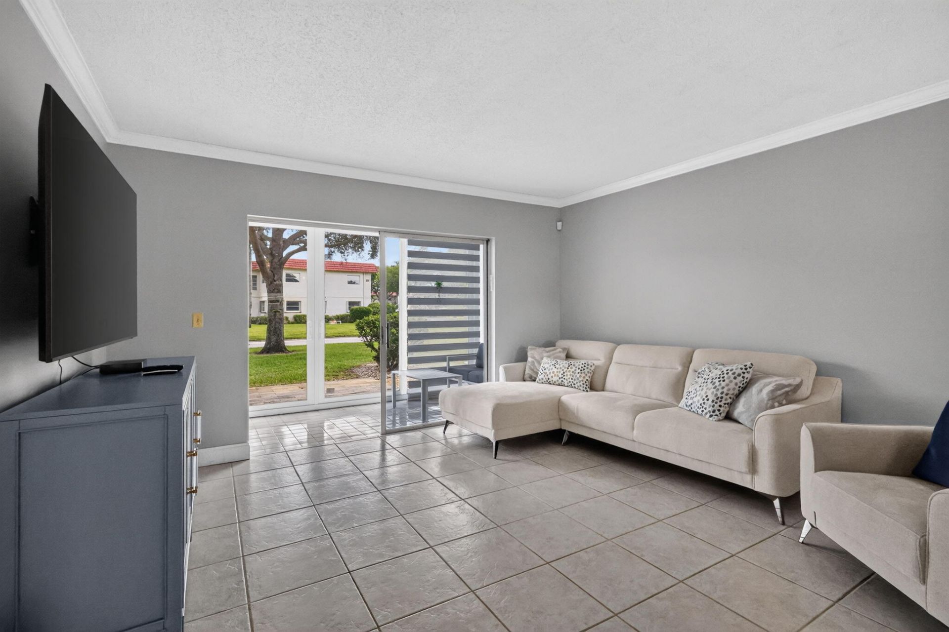 22 Abbey Lane, Unit 101, Delray Beach, FL 33446 Photo