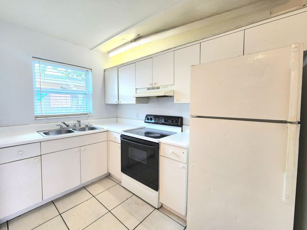 215 SW 1ST Court, Unit 1-2, Pompano Beach, FL 33060