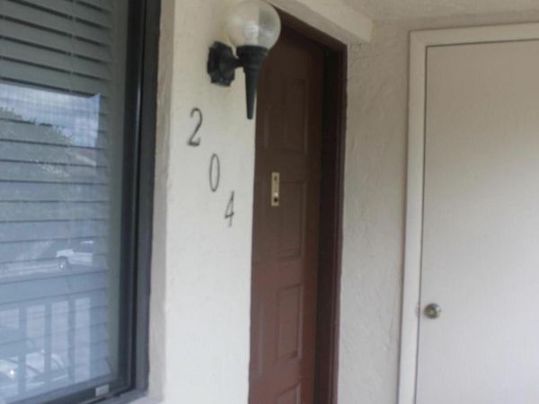 21943 REMSEN Terrace, Unit 204, Boca Raton, FL 33433