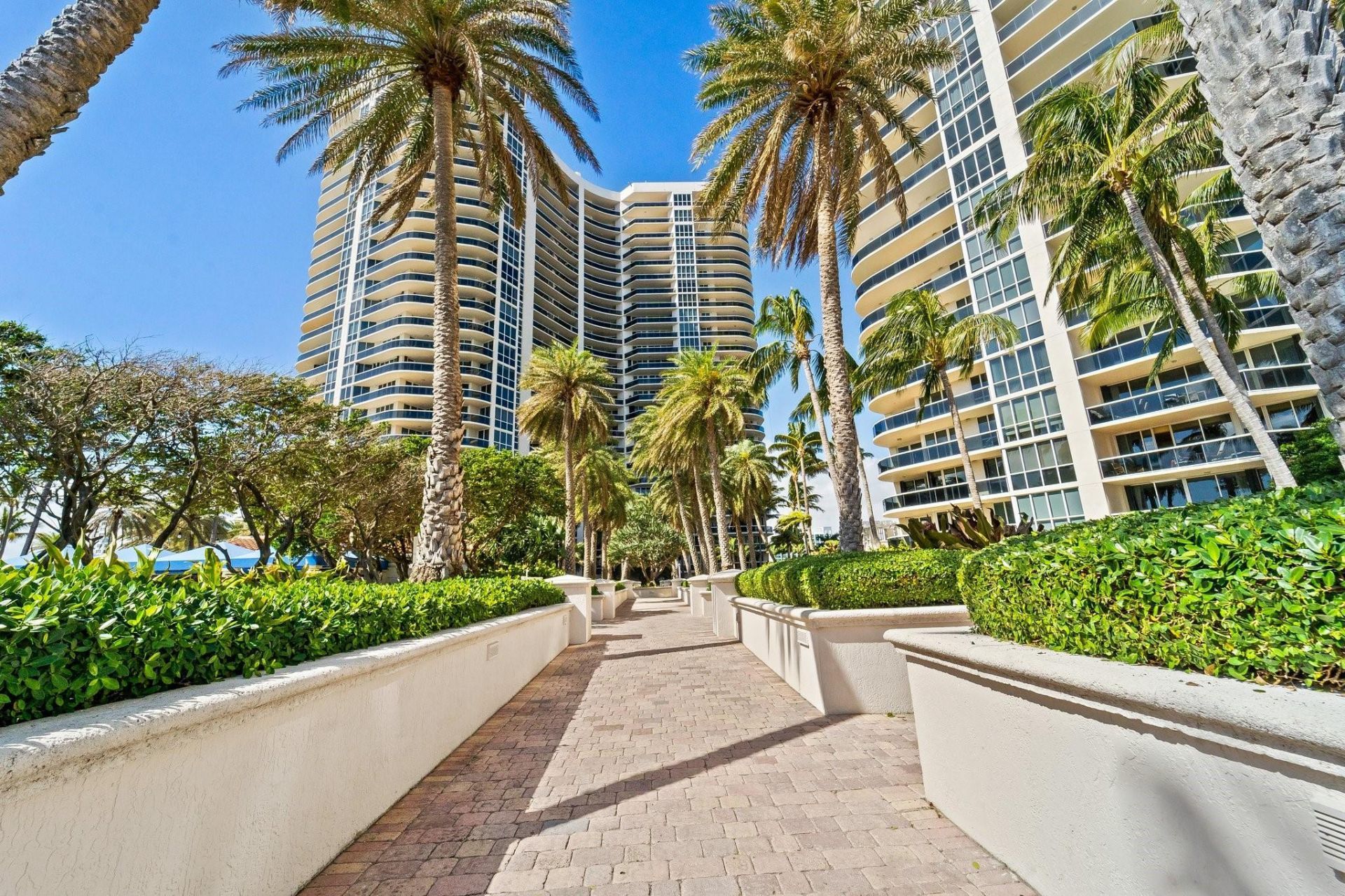 3200 N Ocean Boulevard, Unit PH2708, Fort Lauderdale, FL 33308 Photo
