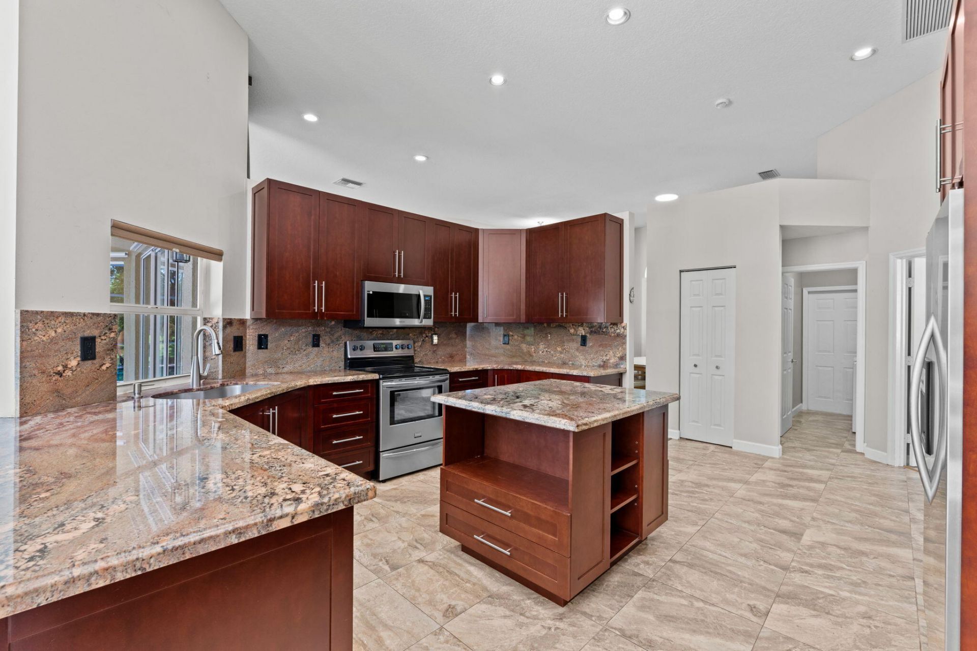 4933 Chardonnay Drive, Coral Springs, FL 33067 Photo